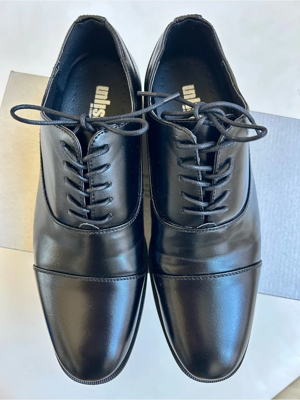 KENNETH COLE Unlisted Half Time Men's Cap Toe Oxford Black 7.5 US